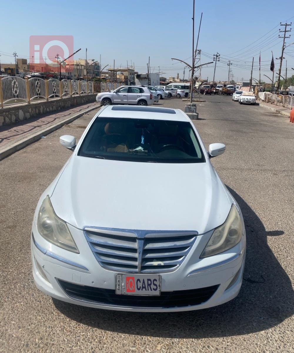 هيونداي جنسس